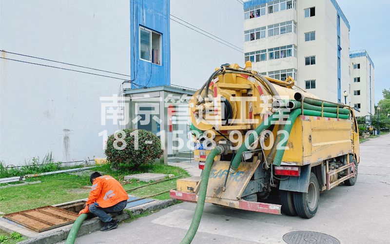 251翠林山庄电子厂污水清运