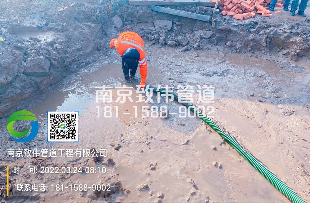 翠林山庄工地泥浆清理